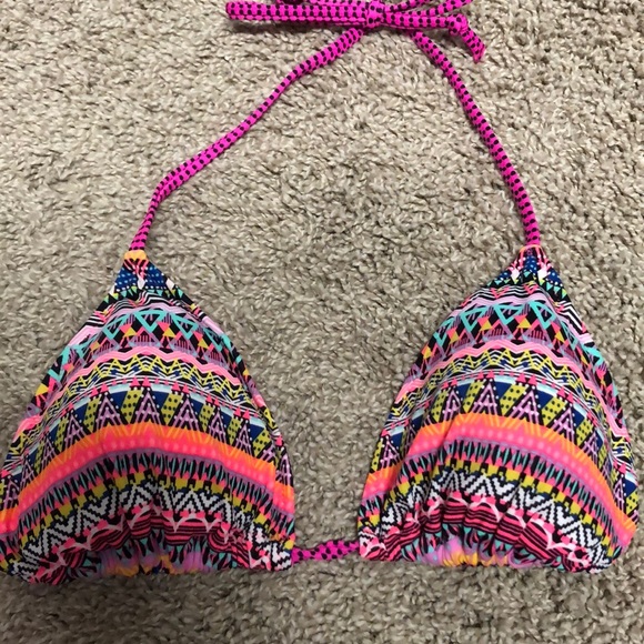 Victoria’s Secret Tribal Print Bikini LRG- NEW - Picture 2 of 4